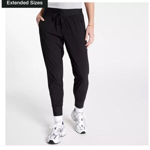 CALIA Women’s Black Golf Jogger Pants